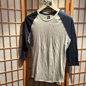 BDG Gray and Navy Long Sleeve Raglan Tee Medium